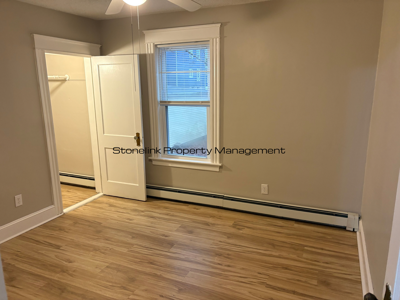 161 Farm Street - Photo 6 of 24