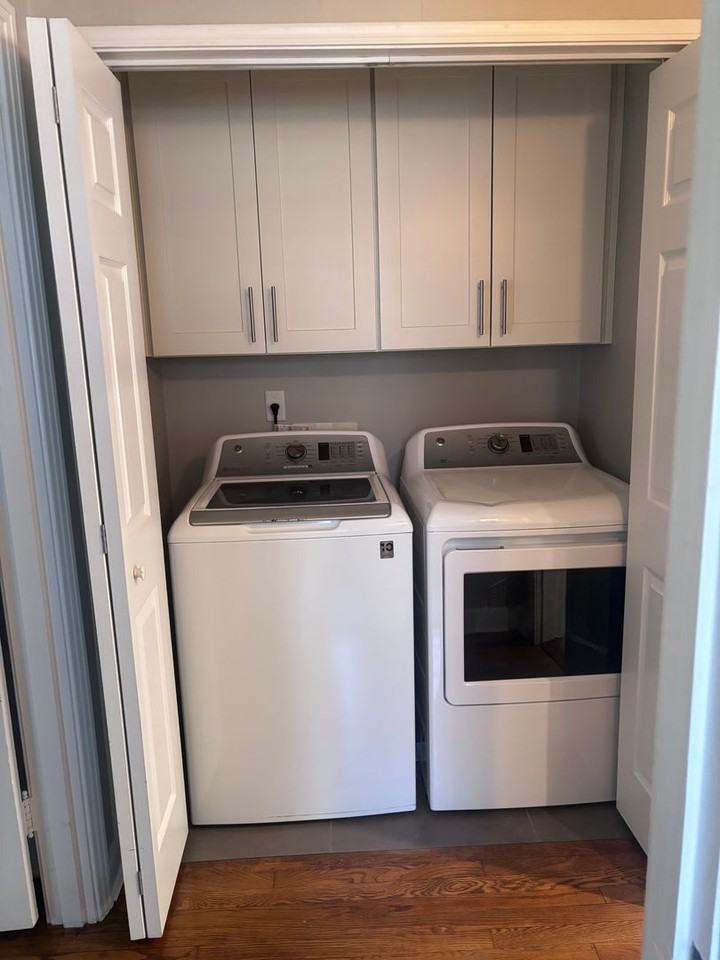 3172 Joffre Ave - Photo 7 of 16