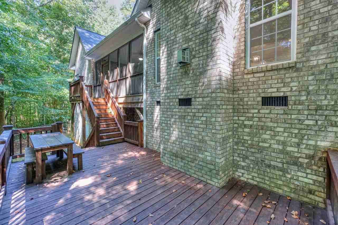 181 Streamside Pl - Photo 6 of 50