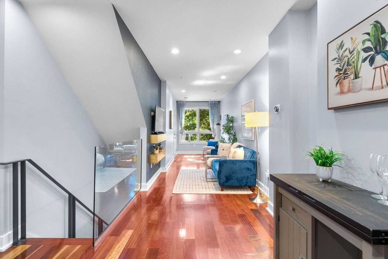 747 Morton St Nw #1 - Photo 5 of 29