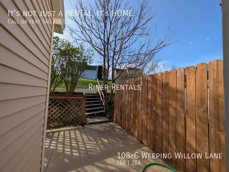 108 Weeping Willow Ln Apt C - Photo 7 of 15