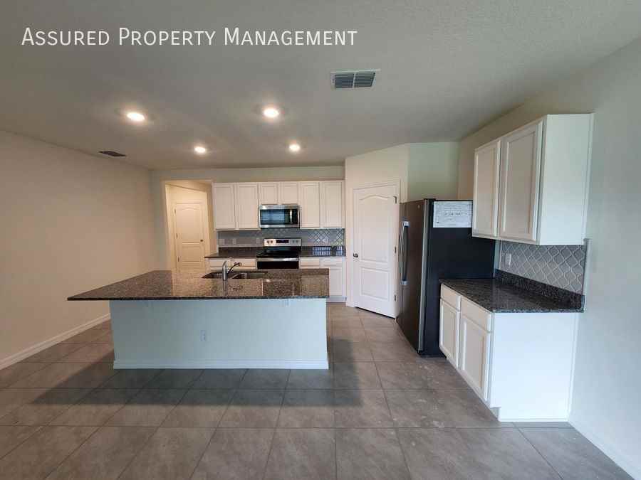 11236 Amber Ridge Dr - Photo 4 of 22