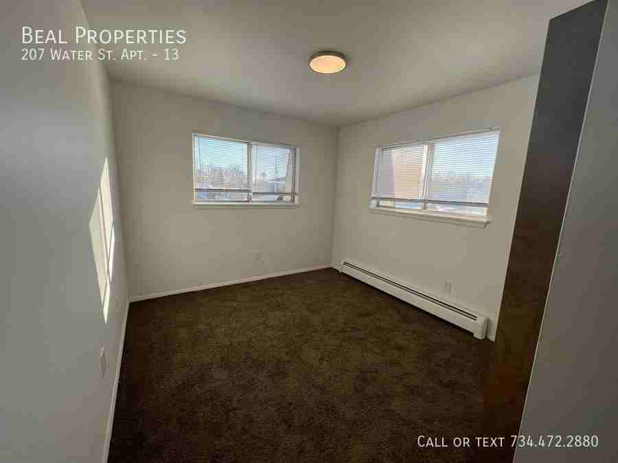 207 Water St #13 - Photo 5 of 14