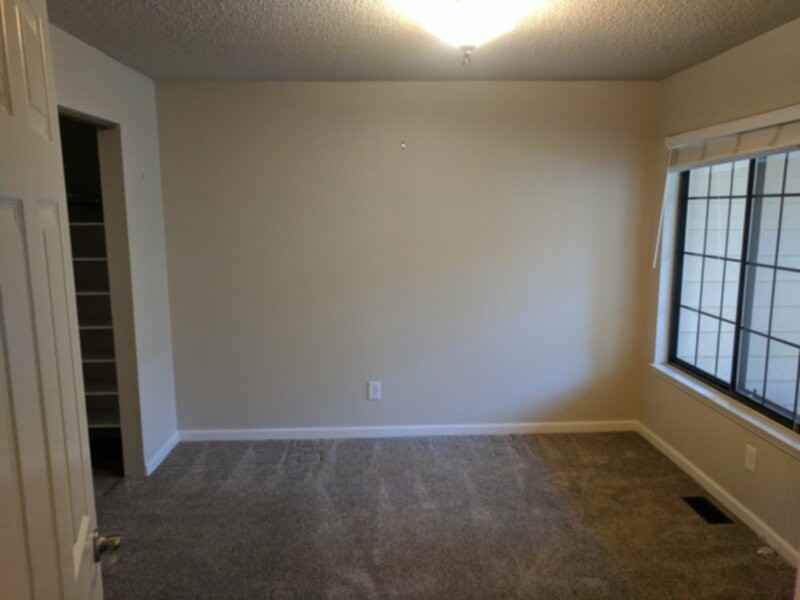 4842 E Kentucky Ave #A - Photo 7 of 9