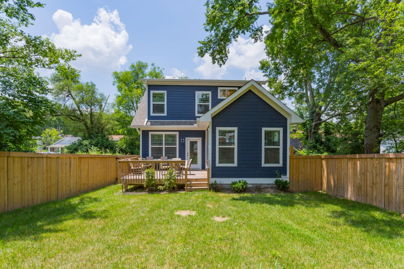 716 29Th Ave S - Photo 3 of 39