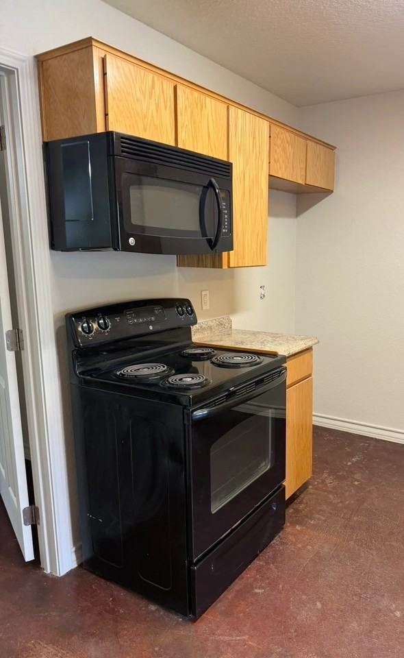 3312 N 25th St #A - Photo 6 of 15