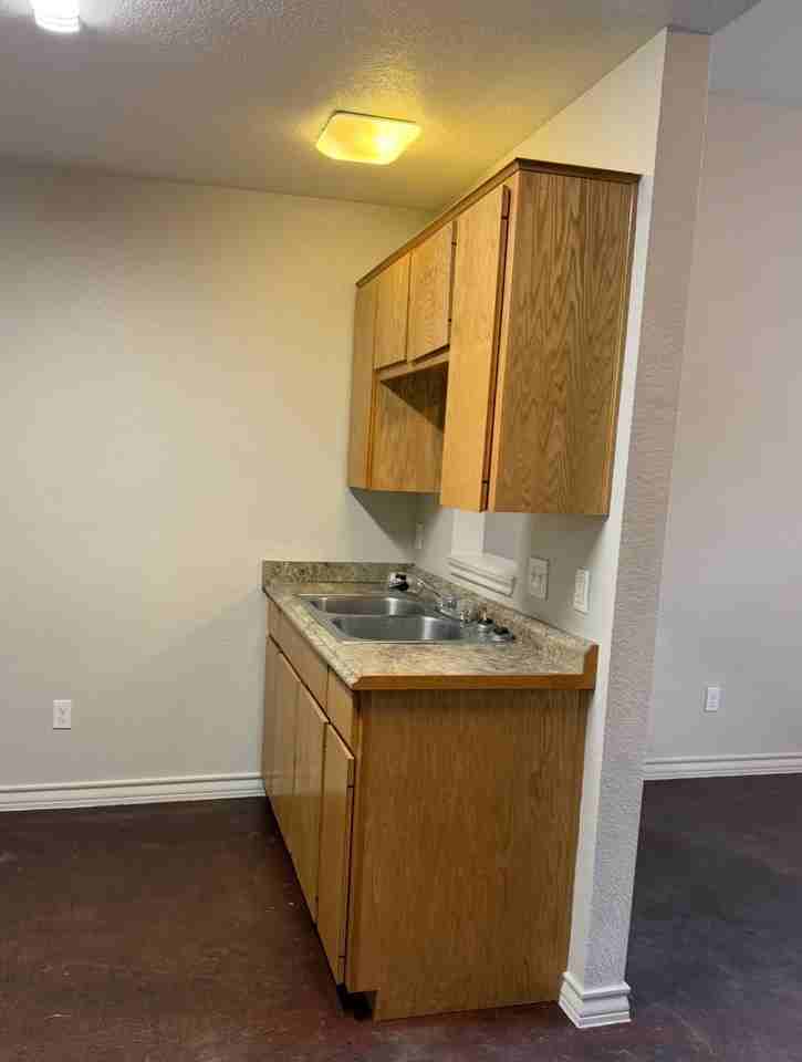 3312 N 25th St #A - Photo 7 of 15