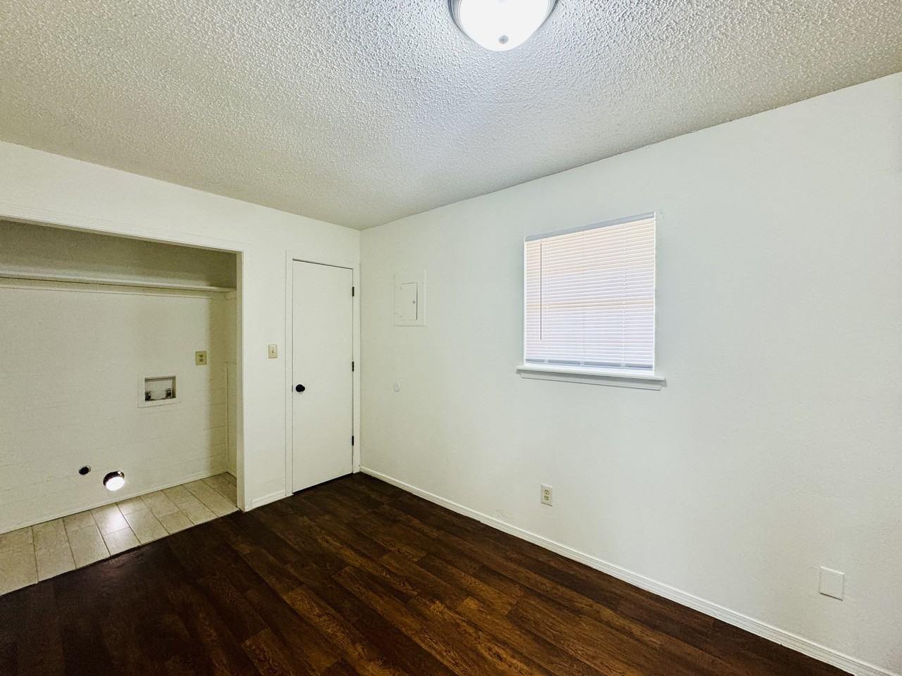 154 Shady Ln #1 - Photo 3 of 7