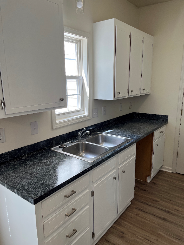 21032 N Main St - Photo 5 of 15