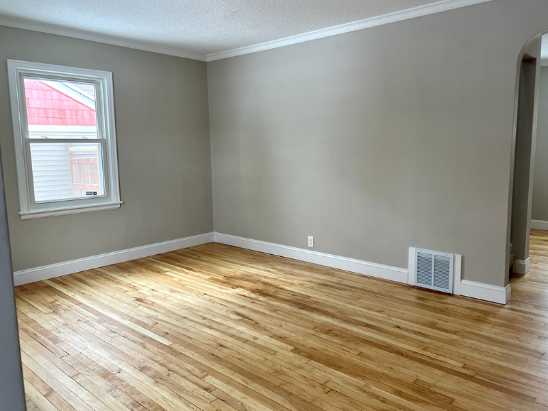 3016 Kentucky Ave S - Photo 4 of 26