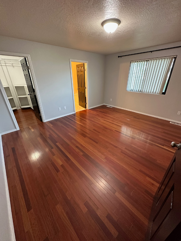 1665 Peregrine Dr - Photo 5 of 25