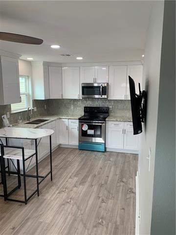 2421 S Roman St - Photo 2 of 4