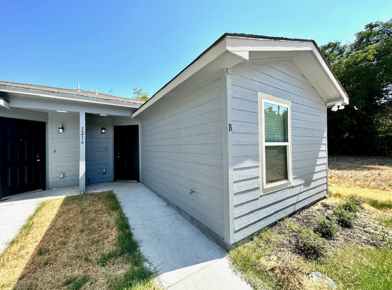 1216 Tennessee Ave #B - Photo 3 of 14