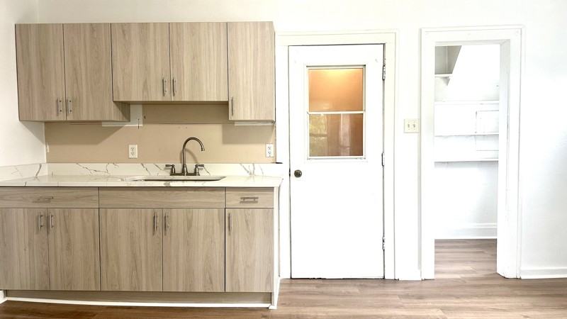 1809 17th Ave #3 - Photo 4 of 9