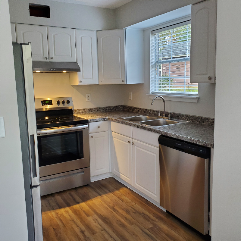 128 Luden Dr #B - Photo 7 of 23