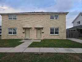 featured image of 1903 Rosary Dr