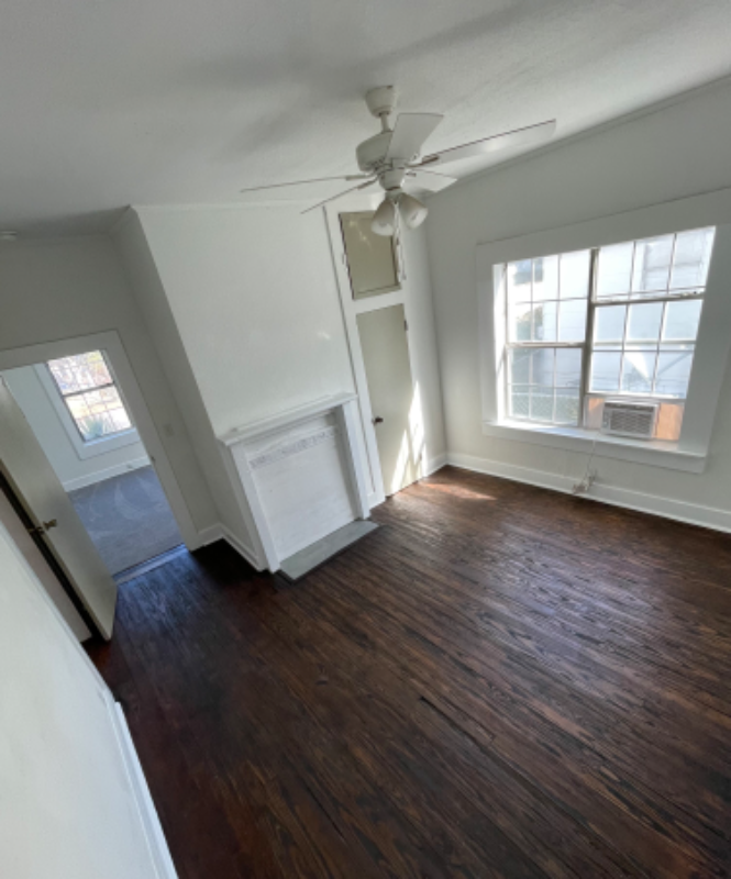 322 Archer St - Photo 4 of 8