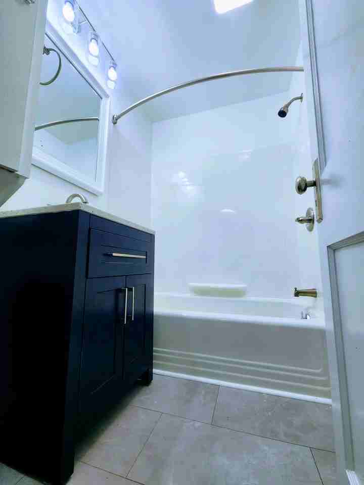 726 Chenango St #2S - Photo 5 of 15