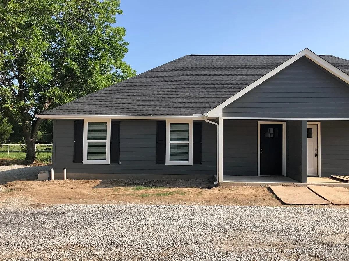 403 County Road #200 - Photo 7 of 18