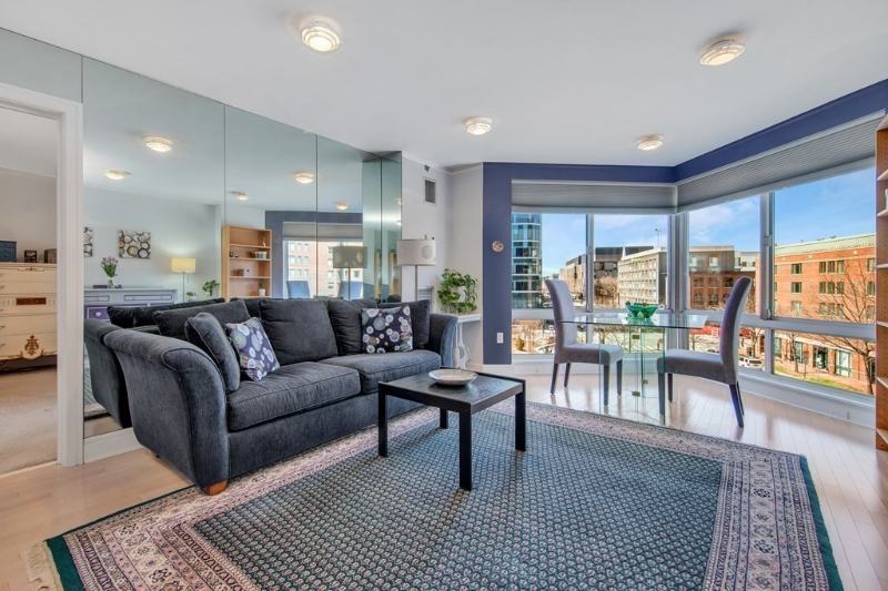 83 Cambridge Pkwy - Photo 2 of 19