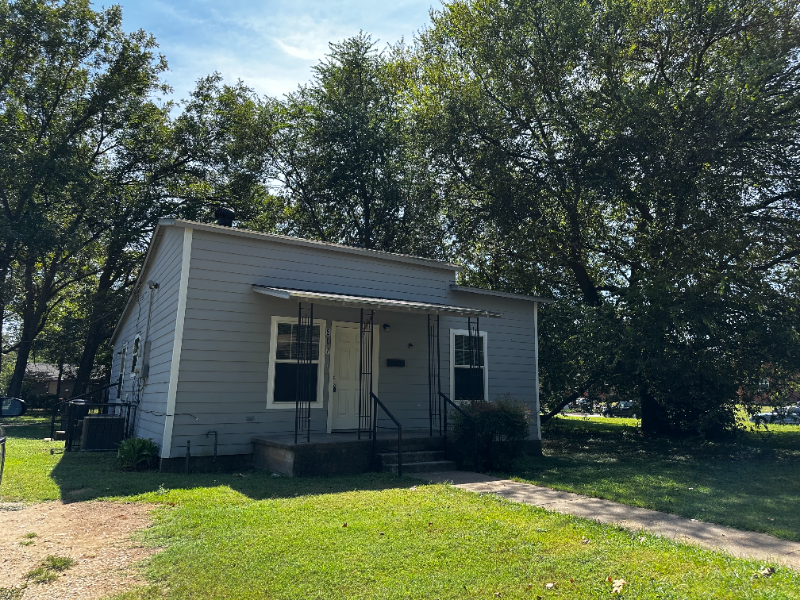 507 Dunbar St - Photo 2 of 17