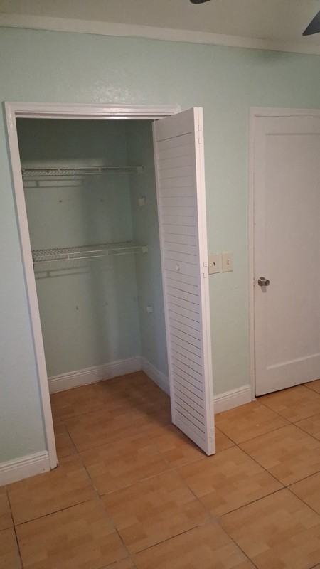 1285 Ne 143rd St - Photo 3 of 6