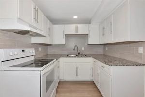 featured image of 405 Barlow Ave #61