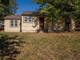 featured image of 1206 Nw Baldwin Ave