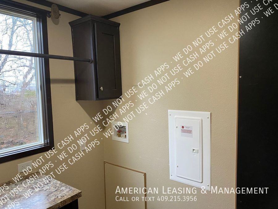 3405 Landrey Ct - Photo 6 of 25