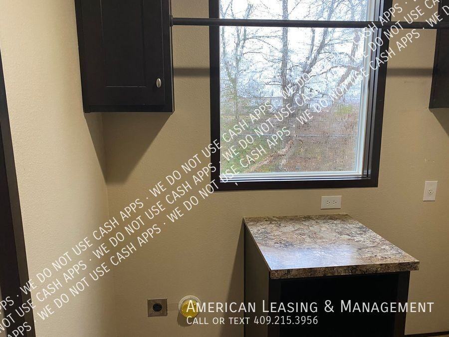 3405 Landrey Ct - Photo 7 of 25