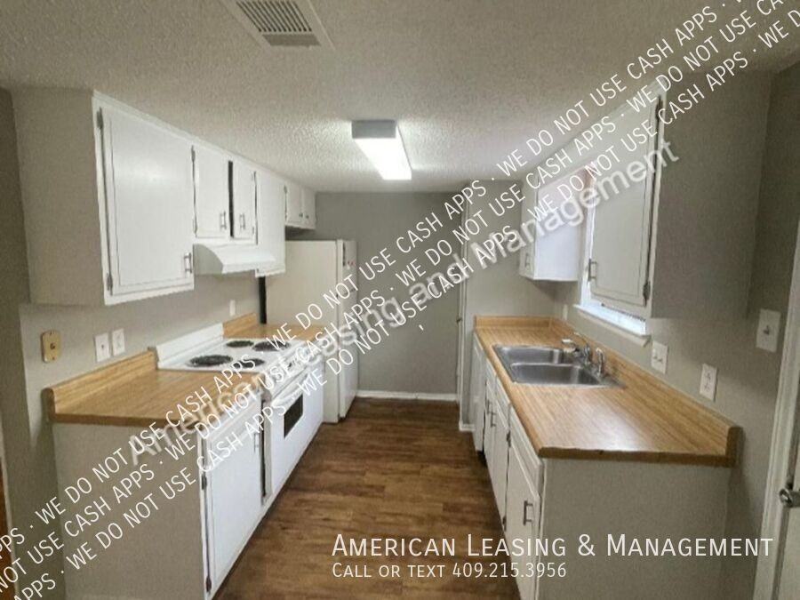 85 E Caldwood Dr - 85 E CALDWOOD DR unit #1 - Photo 3 of 12