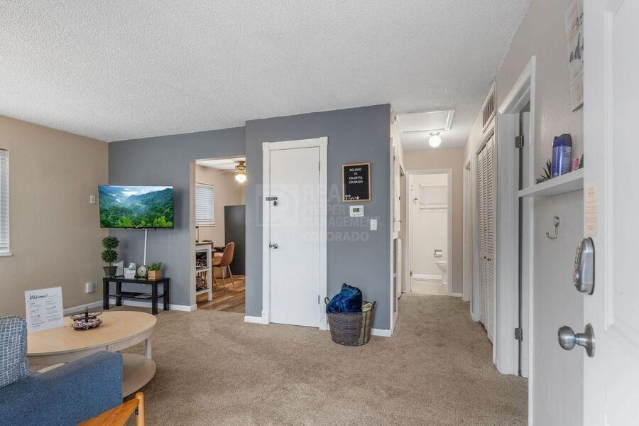 1326 Westend Ave - Photo 3 of 11