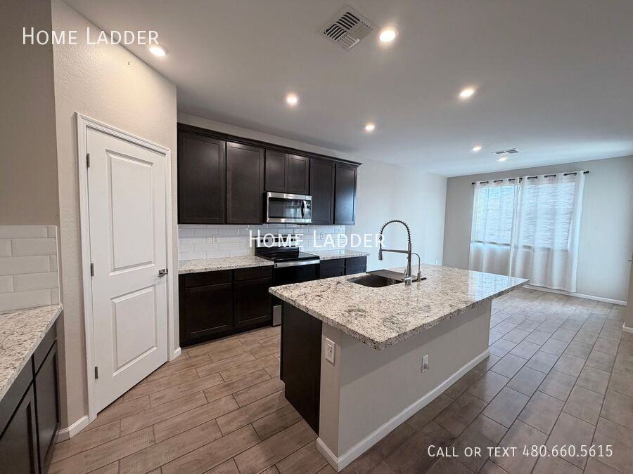 1997 E Wetleaf Pl - Photo 4 of 26