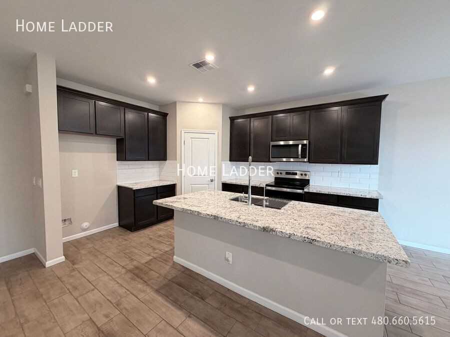 1997 E Wetleaf Pl - Photo 5 of 26