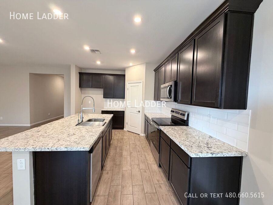 1997 E Wetleaf Pl - Photo 7 of 26