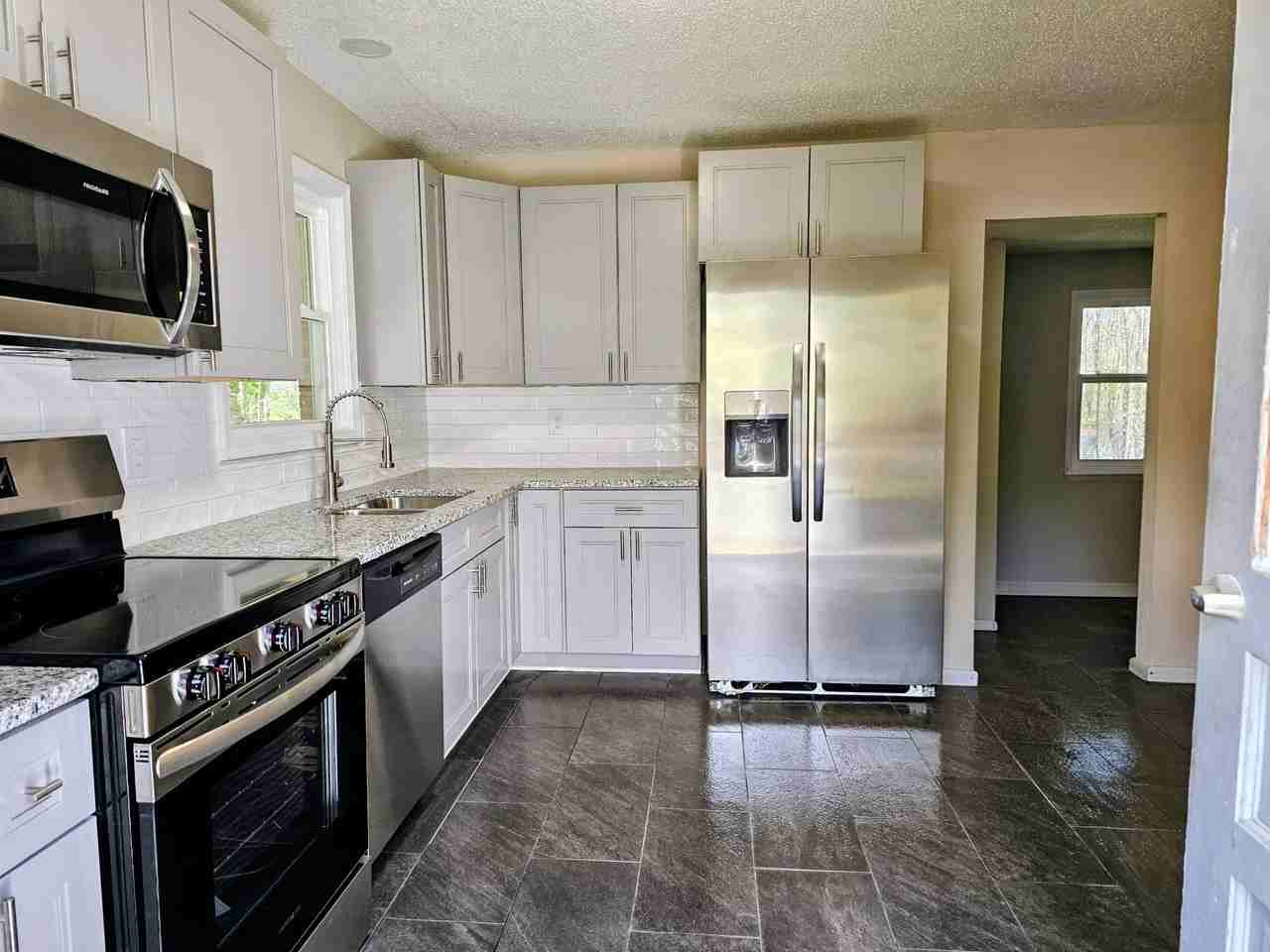 2707 Little River Dr - Photo 6 of 21