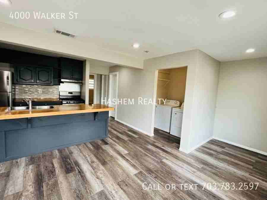 4000 Walker St - Photo 3 of 8