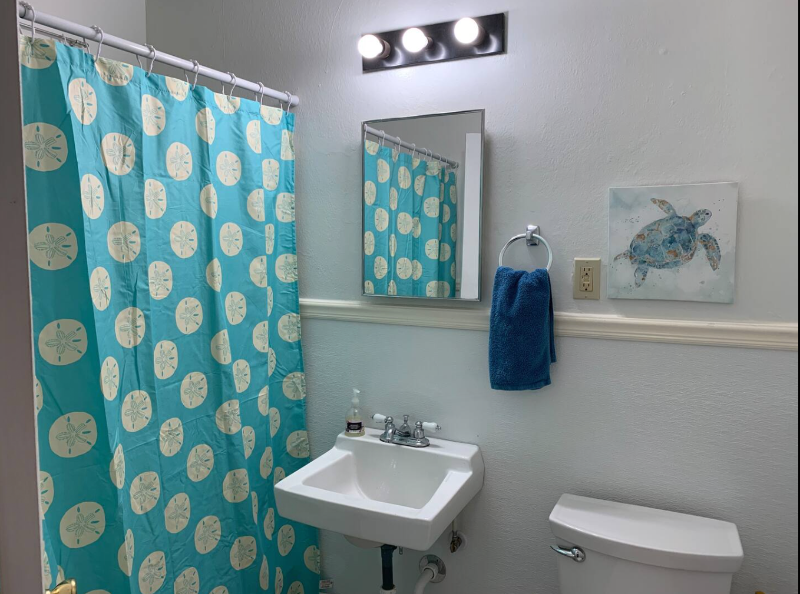 2021 S Harris Ave #2021 - Photo 6 of 7