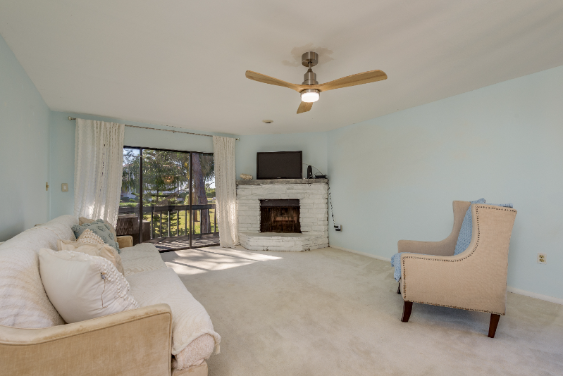 14 Mariner Dr - Photo 3 of 20