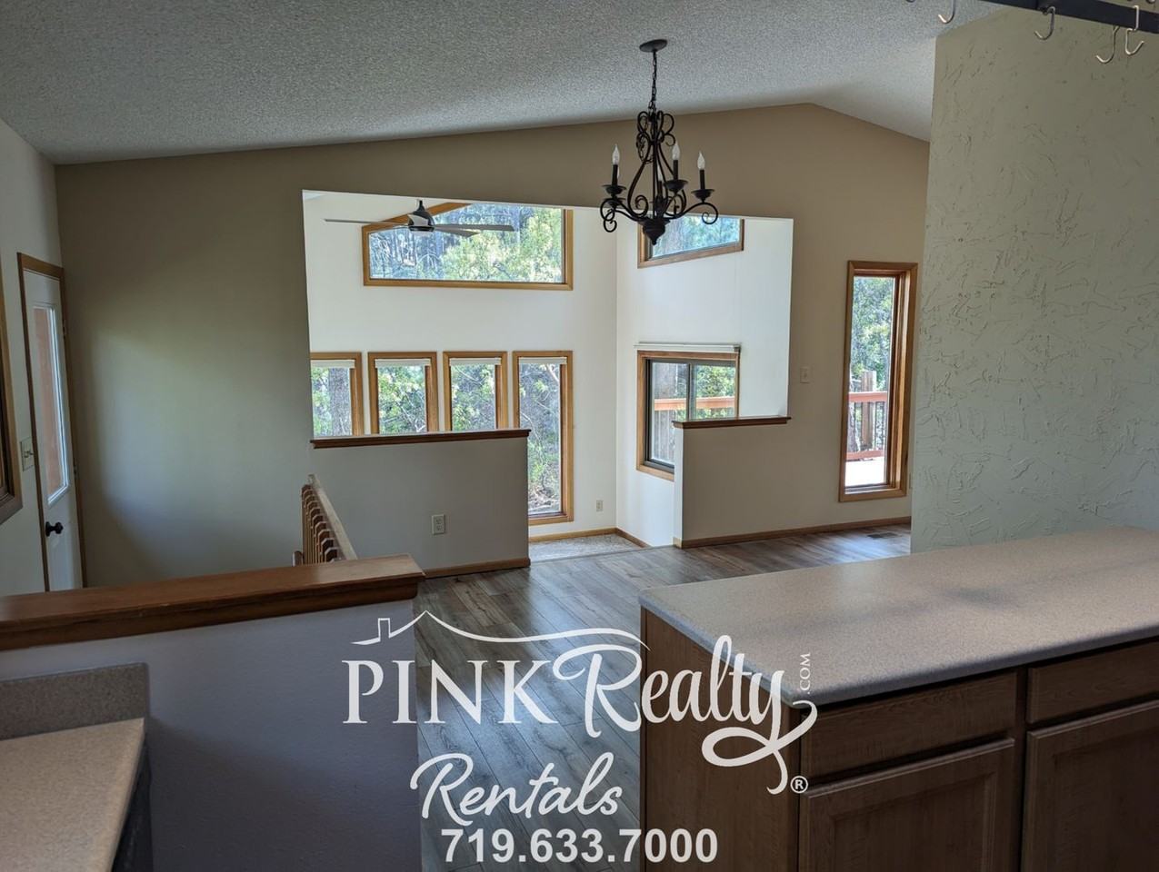 19935 Hamal Dr - Photo 5 of 38