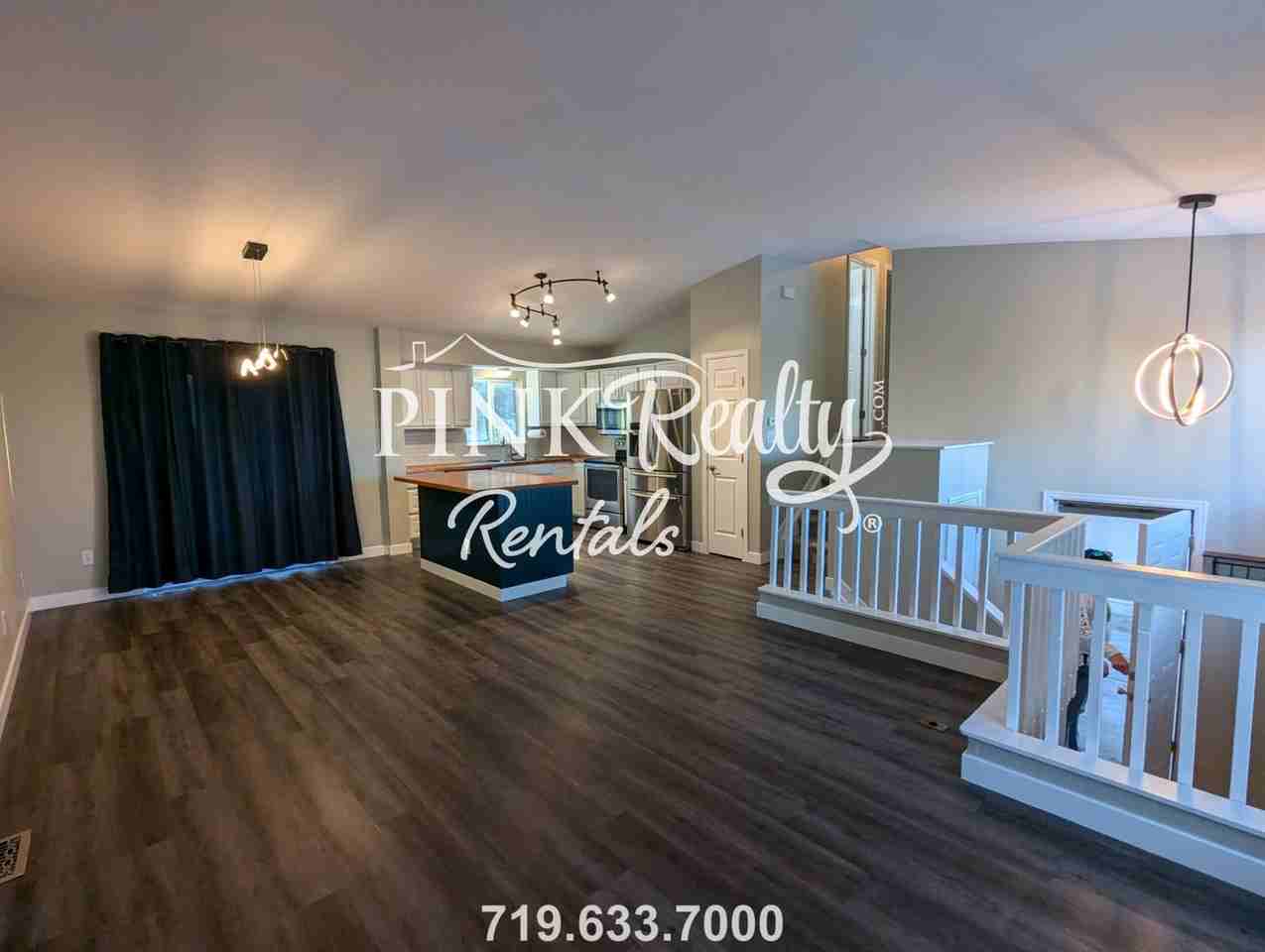 6541 Charter Dr - Photo 5 of 35