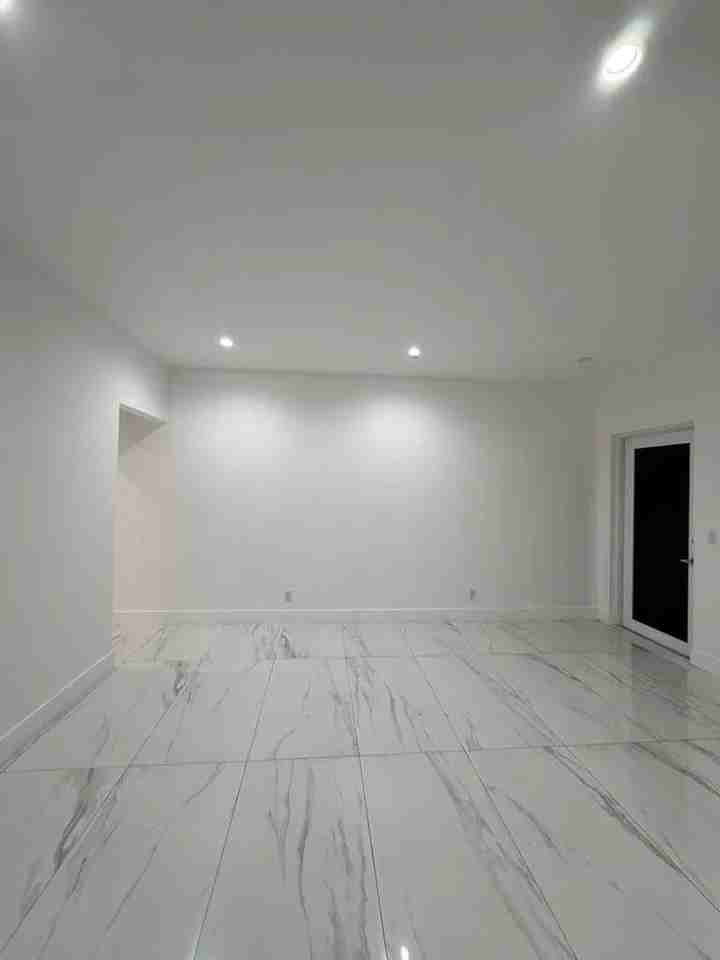 520 76th St - Photo 4 of 12