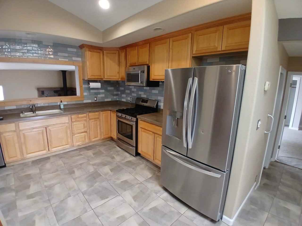 1759 Mygina Ave - Photo 7 of 20