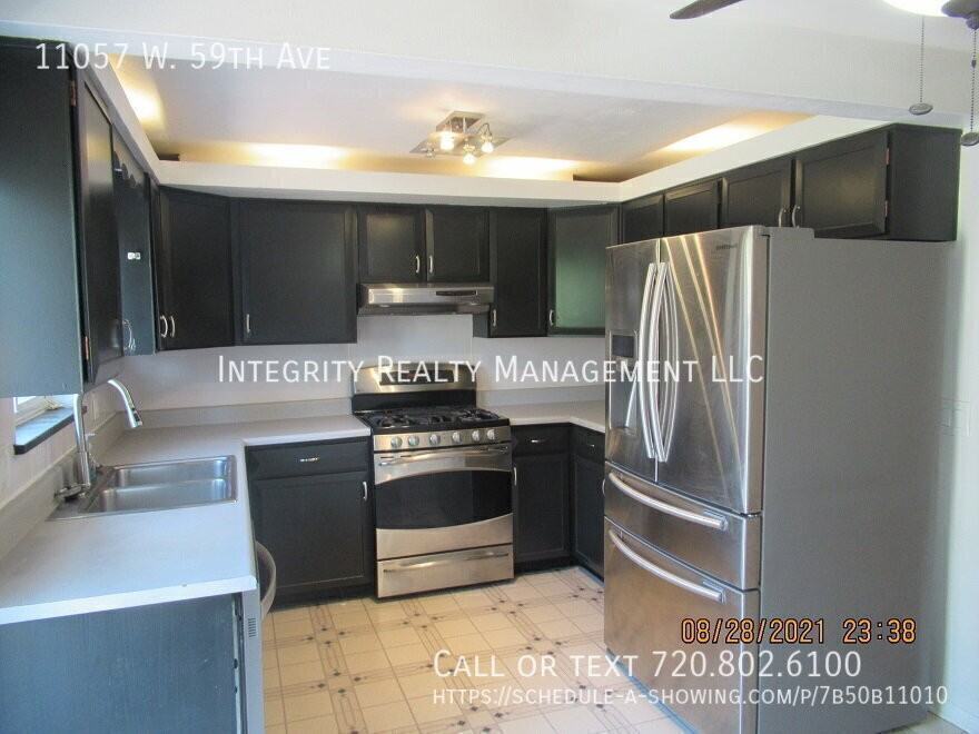 11057 W 59th Ave - Photo 4 of 17