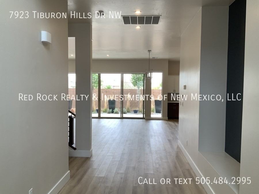 7923 Tiburon Hills Dr Nw - Photo 3 of 37