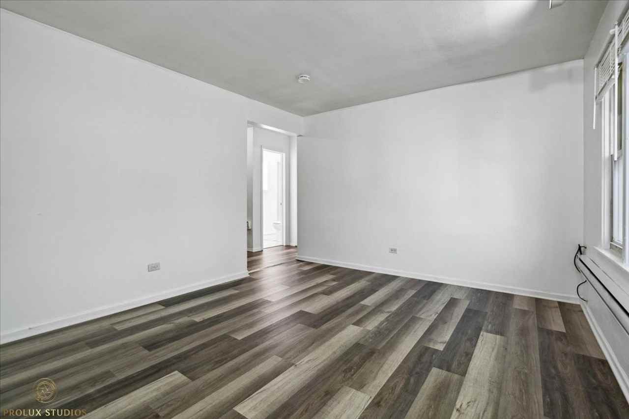 1204 S 49th Ct #5 - Photo 7 of 12