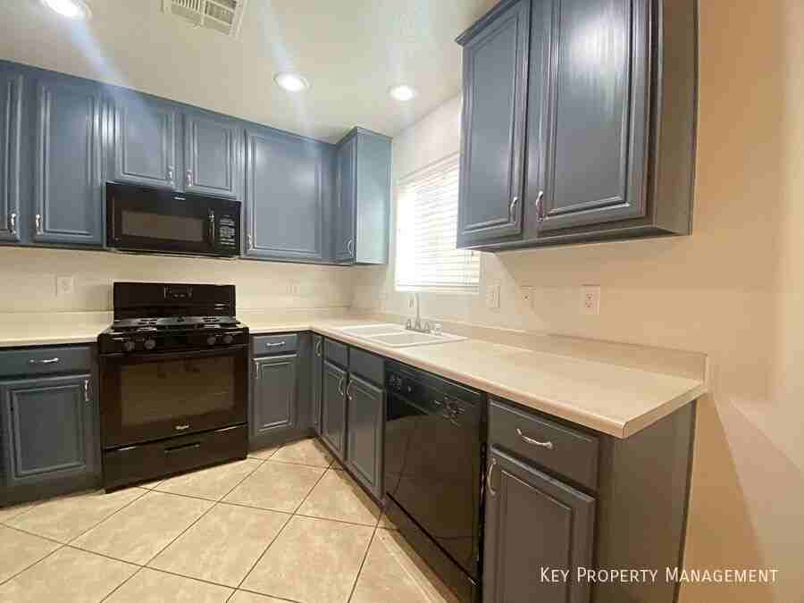 3311 Fico Ave - Photo 7 of 32