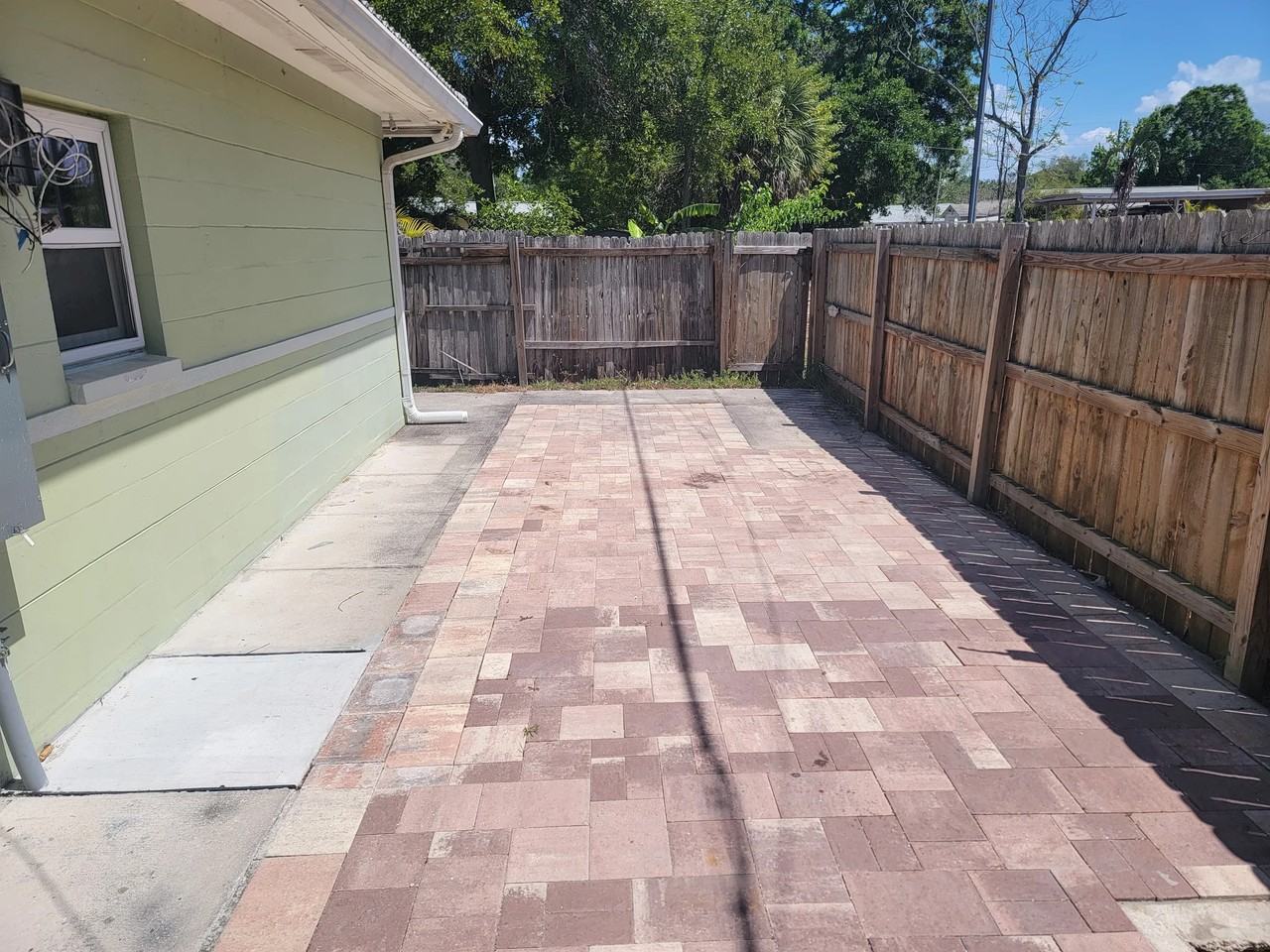 1806 1/2 57th St S - Photo 3 of 12