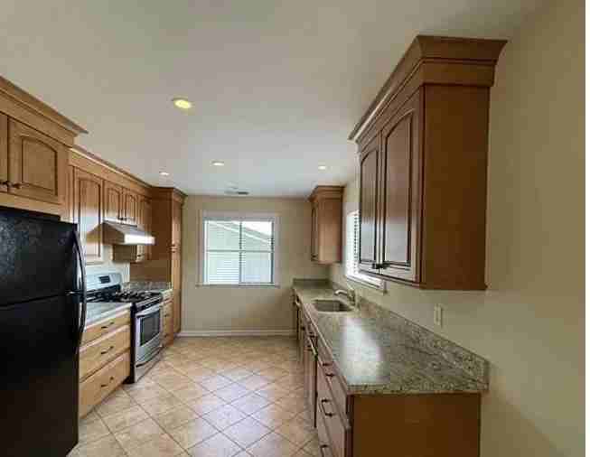 538 Rainsville Rd - Photo 3 of 5