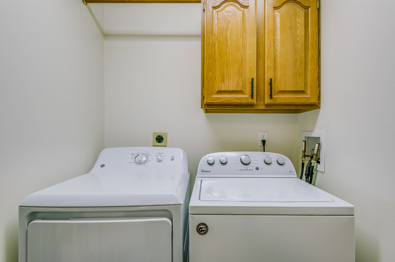 12645 and 12665 W. Beloit Road #12665-205 - Photo 4 of 25